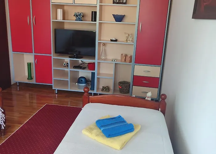 Hushhush Apartman