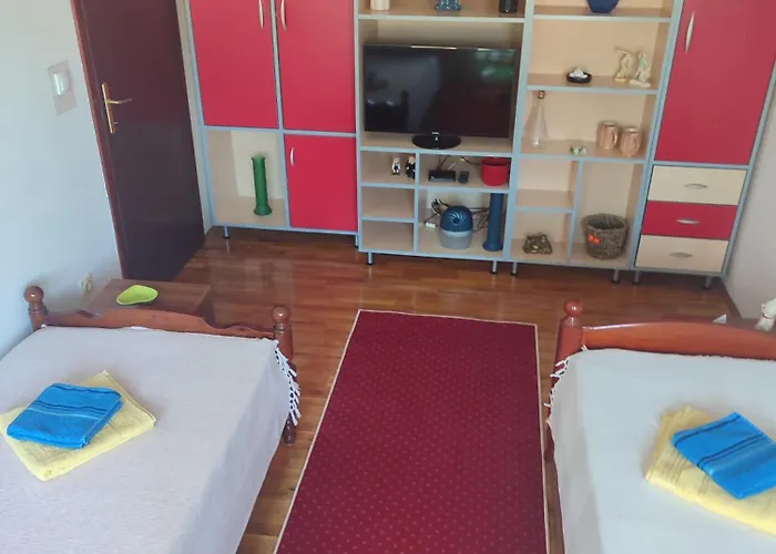 Hushhush Apartman